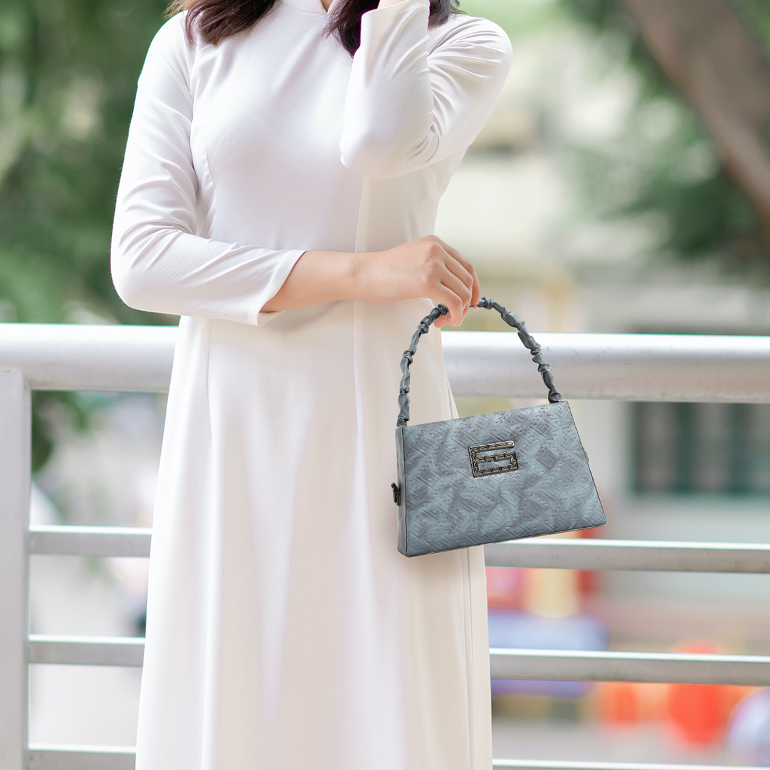 Sling G-Embosse Grey